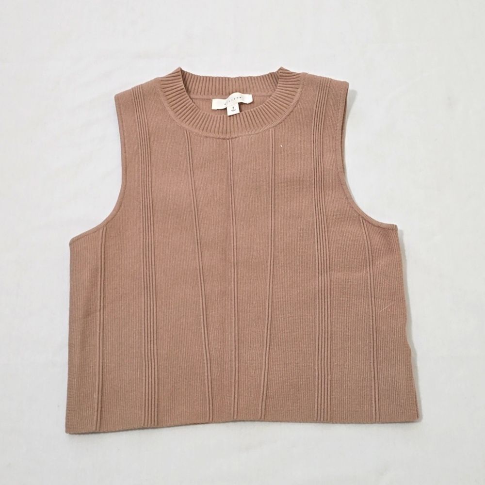 All: Row ribbed cropped knit blouse size small.